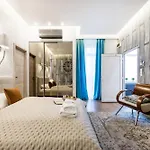 Luxe 3bed 3bath With Balcony & Views By Newyork Cafe Apartmán