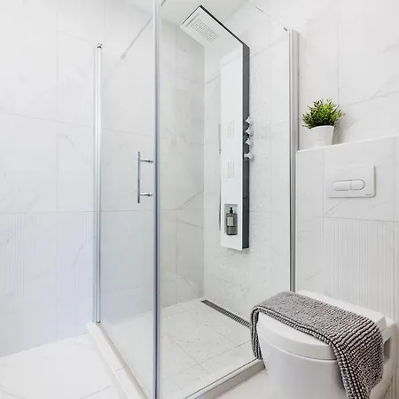 公寓 Luxe 3bed 3bath With Balcony & Views By Newyork Cafe 布达佩斯