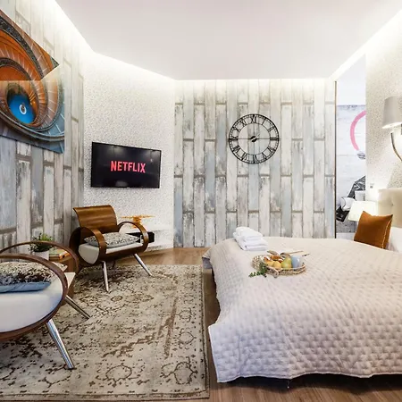 Luxe 3bed 3bath With Balcony & Views By Newyork Cafe * 布达佩斯