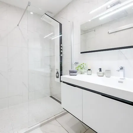 Luxe 3bed 3bath With Balcony & Views By Newyork Cafe 公寓 布达佩斯