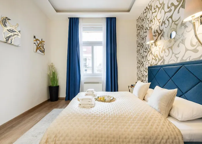 Apartament Luxe 3bed 3bath With Balcony & Views By Newyork Cafe *